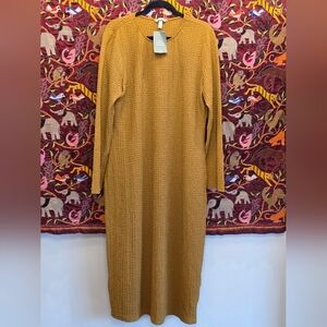 Stretchy Midi Dress NWT
